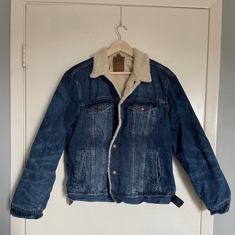 MENS Gap Denim Jacket with Sherpa Lining | Large | Dark Wash